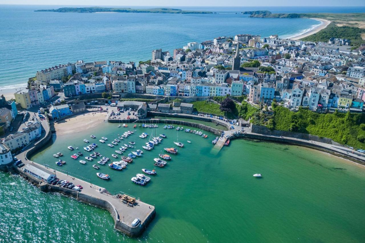 Croft Court - 1 Bedroom Apartment - Tenby Bagian luar foto
