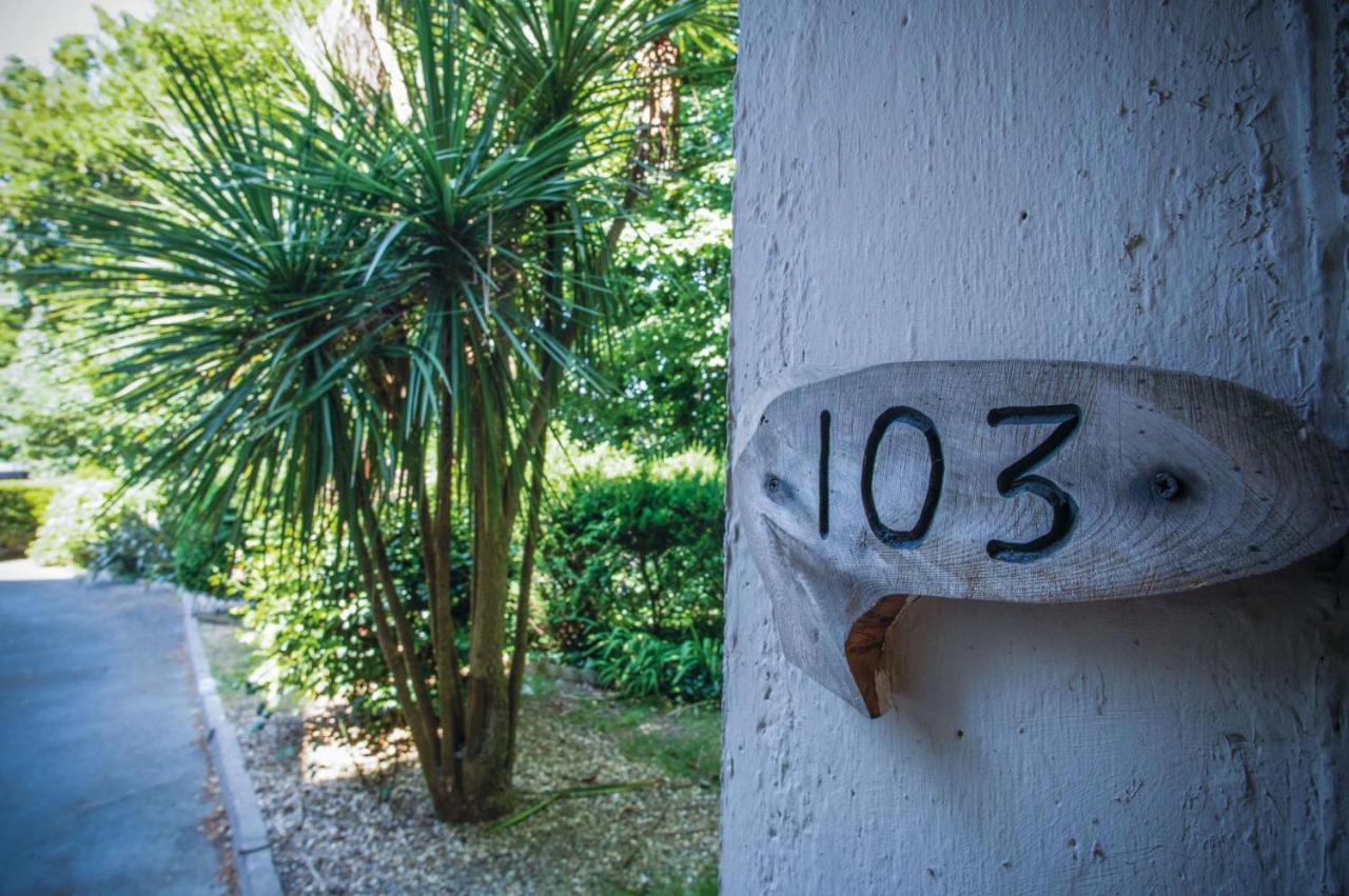 Croft Court - 1 Bedroom Apartment - Tenby Bagian luar foto