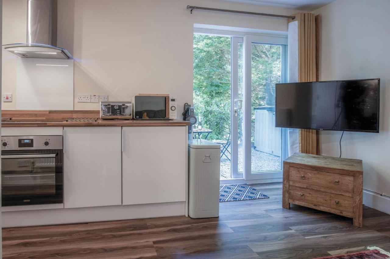 Croft Court - 1 Bedroom Apartment - Tenby Bagian luar foto
